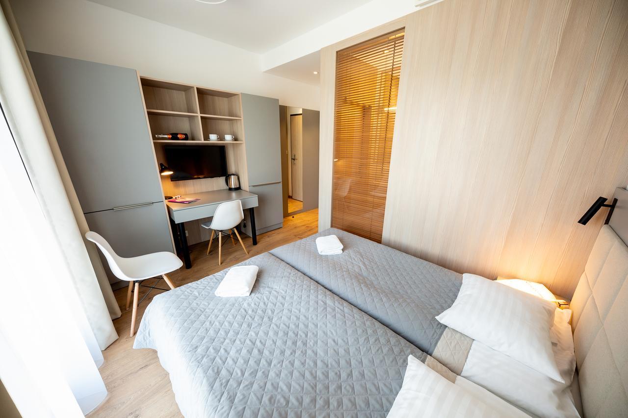 Apartments "Wolska Residence" Варшава Екстер'єр фото